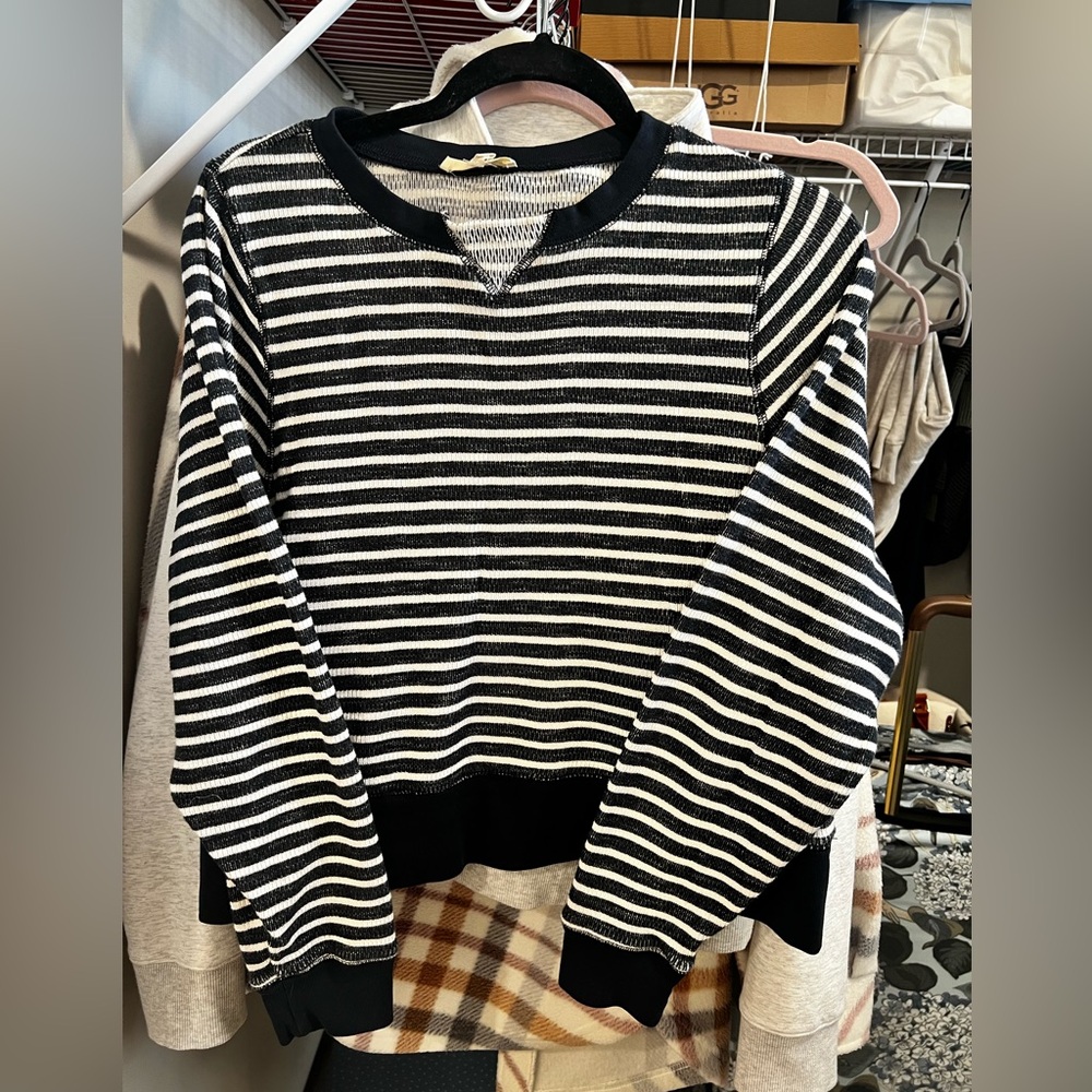 Madewell Navy and White Knit Top